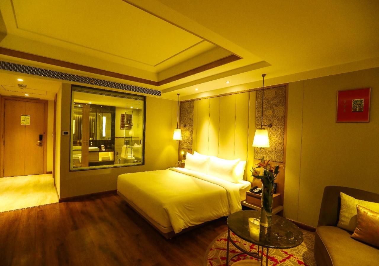 Radisson Bhopal Hotel Eksteriør billede